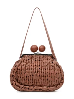 Bag with Sphere Closure and Strap