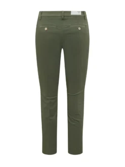Gloria Capri Pants with Straight Leg