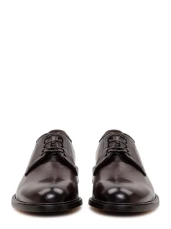 Lace Up Shoes with Rounded Toe