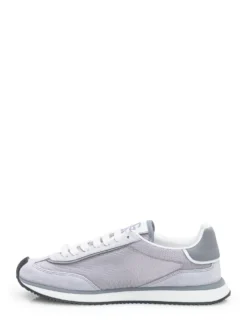 Low Sneaker