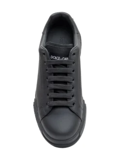 Low Top Sneaker with Laces