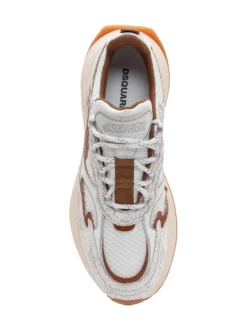 Running Sneaker in Leather and Crackle-Effect Fabric