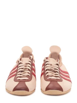 Sneakers Japan with Contrast Inserts and Laces